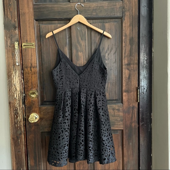 LUCY PARIS at Bloomingdales NWT Cocktail Dress - Picture 5 of 9